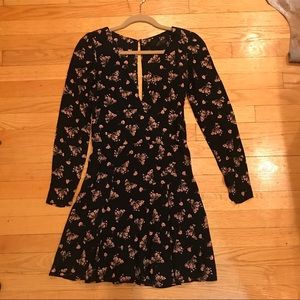 Reformation Long Sleeved V-Neck Mini Dress Floral